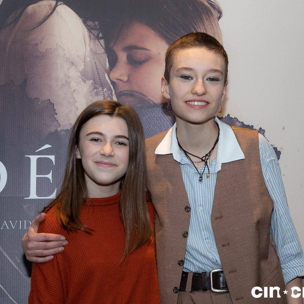 Sur le tapis rouge du film Dérive
