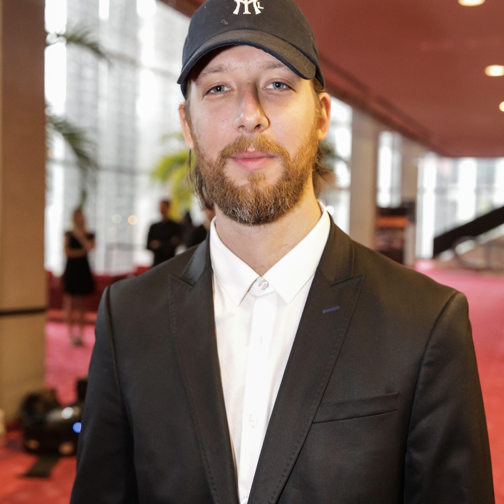 Sur le tapis rouge du film Hochelaga, Terre des âmes