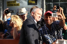 Sur le tapis rouge du film The Drop