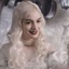 Anne Hathaway dans Alice in Wonderland