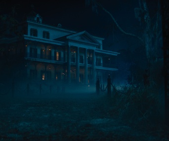 Une scène du film Haunted Mansion