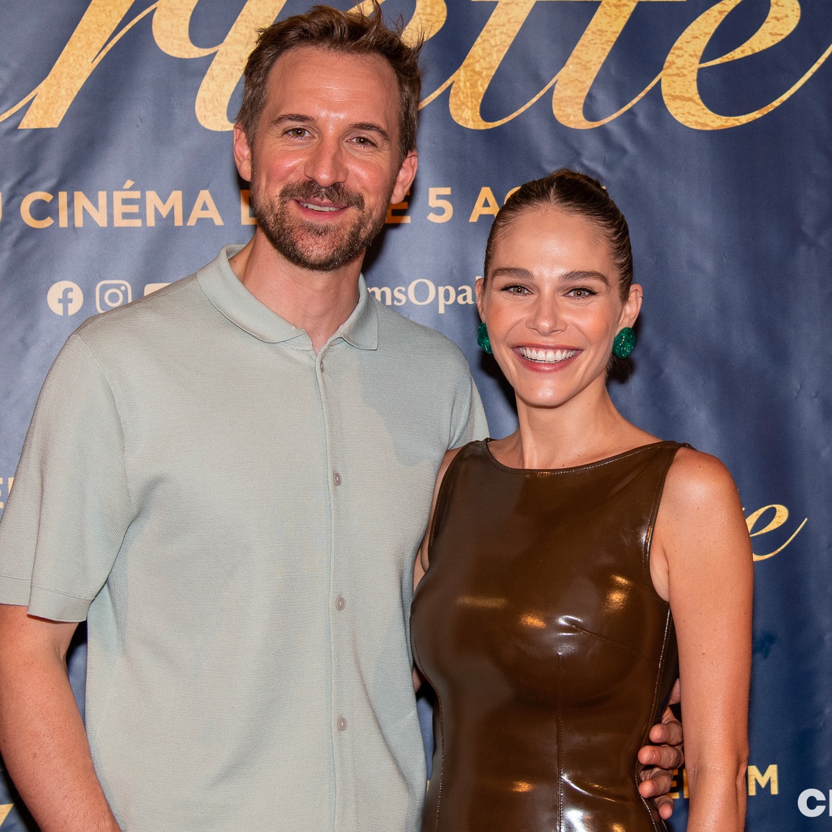 Sur le tapis rouge du film Arlette