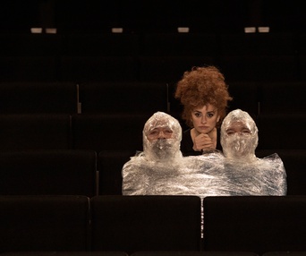 Image du film Official Competition
