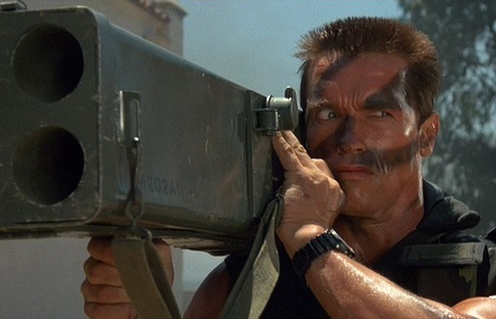 Arnold Schwarzenegger dans le film Commando (1985)