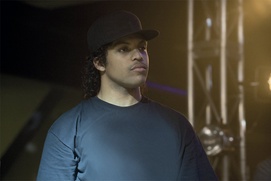 Une scène du film Straight Outta Compton Une scène du film Straight Outta Compton