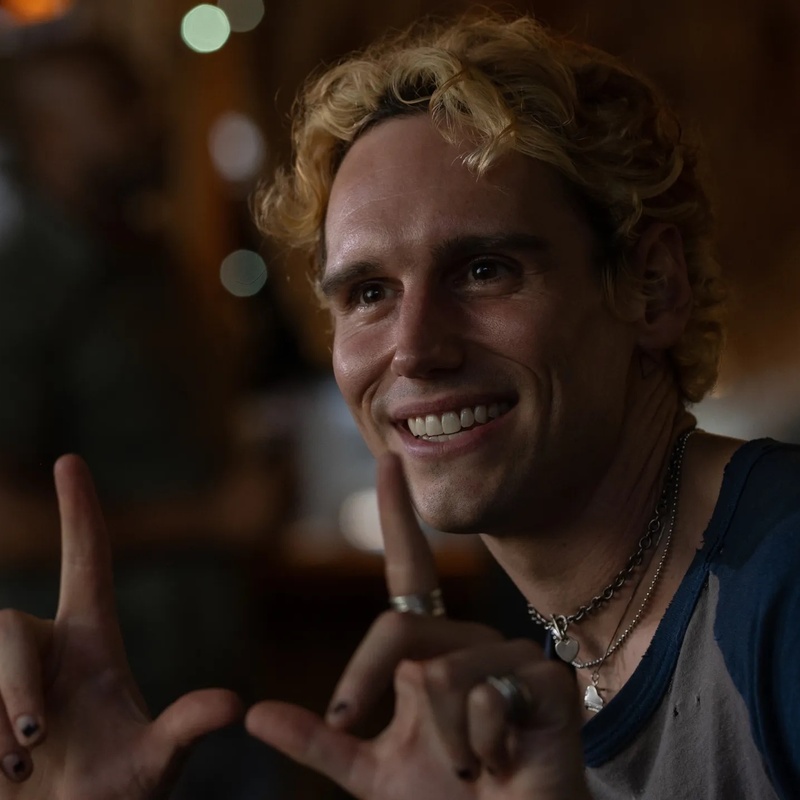 Cory Michael Smith dans May December
