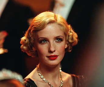 Scène du film Madame Henderson présente