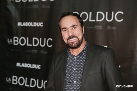 Sur le tapis rouge du film Le Bolduc