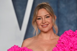 Sur le tapis rouge du Vanity Fair Oscar Party 2023 Sur le tapis rouge du Vanity Fair Oscar Party 2023