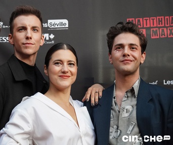 Sur le tapis rouge du film Matthias et Maxime