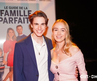 Première du film Le guide de la famille parfaite