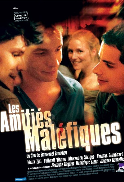 Affiche du film Les amitiés maléfiques