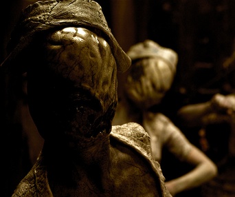 Une scène du film Silent Hill: Revelation