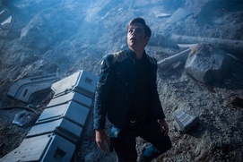 Une scène du film Star Trek Beyond Une scène du film Star Trek Beyond
