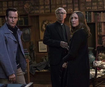 Une scène du film Annabelle Comes Home