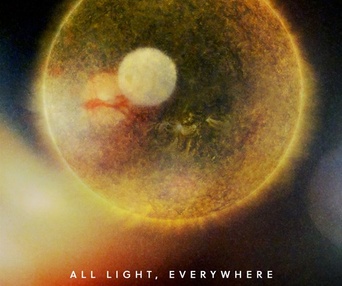 Affiche du film All Light, Everywhere