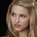 Dianna Agron dans la série télévisée Glee