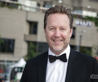 Sur le tapis rouge de Louis Cyr : L'homme le plus fort du monde