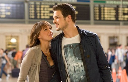 Sharni Vinson et Rick Malambri dans le film Dansez dans les rues 3