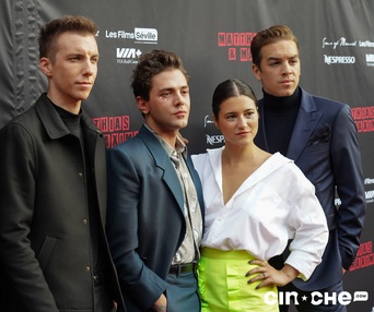 Sur le tapis rouge du film Matthias et Maxime