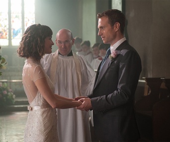 Une scène du film I Give It a Year
