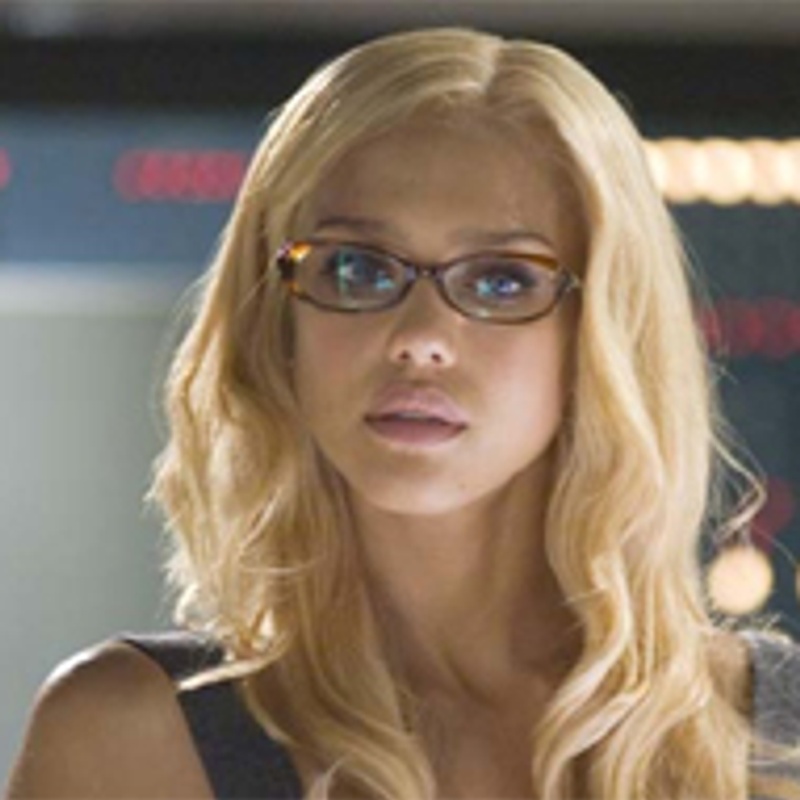 Jessica Alba dans Les 4 Fantastiques et le Surfeur d'Argent
