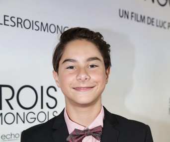 Sur le tapis rouge du film Les rois mongols