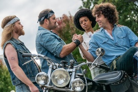 Une scène du film The Trial of the Chicago 7