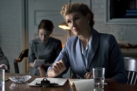 Une scène du film Professor Marston and the Wonder Women Une scène du film Professor Marston and the Wonder Women