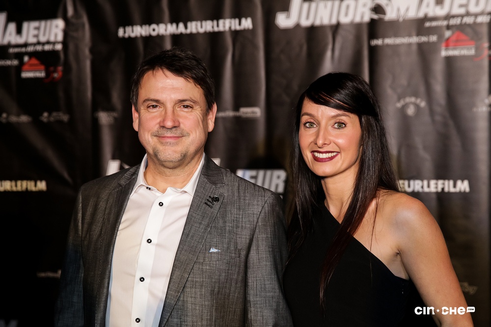 Sur le tapis rouge du film Junior majeur