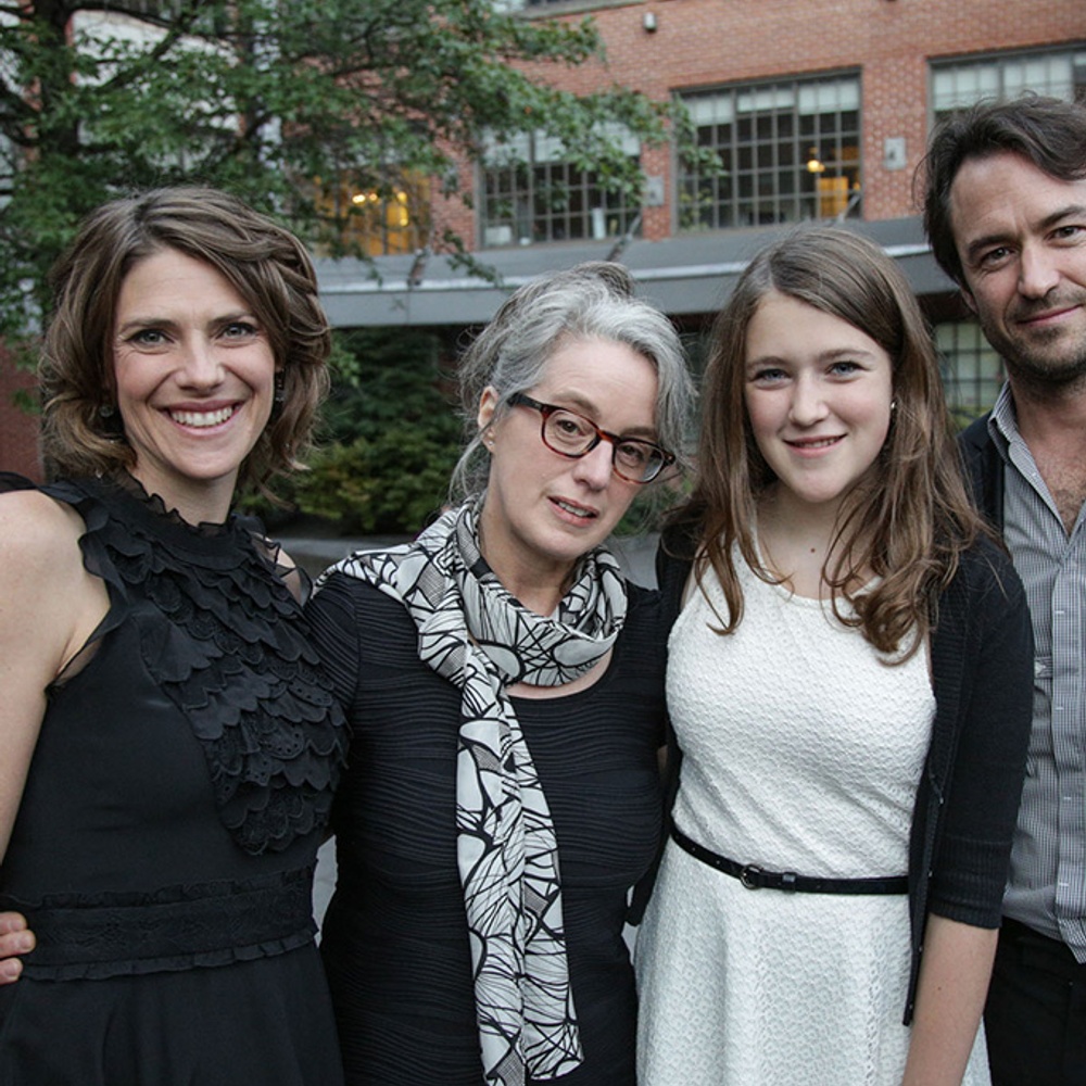 Sur le tapis rouge de Une jeune fille