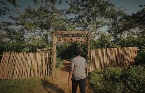 Bande-annonce en yuroba sous-titrée en anglais