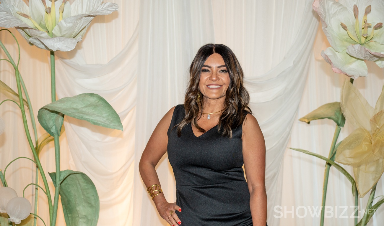 Image de l'article Photos : Alexandra Diaz dévoile sa nouvelle tête avec fierté
