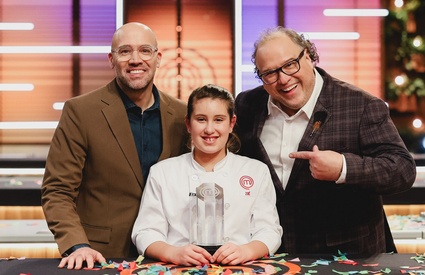 <em style="color: rgb(71, 85, 105);">Masterchef Junior Québec</em>