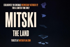 Images du film Mitski: The Land