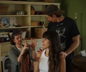 Dans les coulisses du film Together