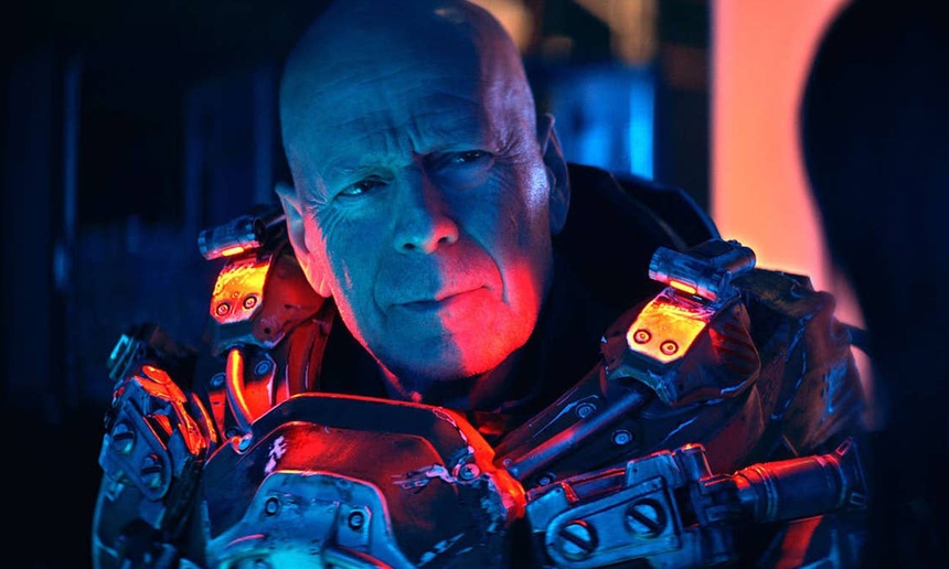 Bandes-annonces de la semaine : Bruce Willis en vedette d'un film de guerre futuriste