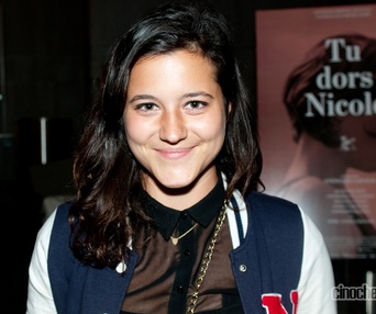Sur le tapis rouge de Tu dors Nicole