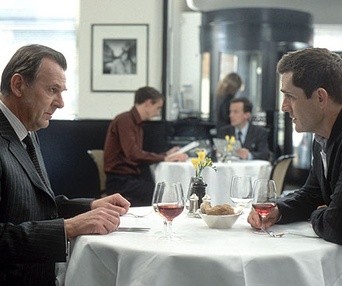 Scène du film Separate Lies
