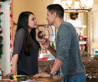 Une scène du film A Bad Mom's Christmas