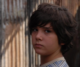 Une scène du film Enfance clandestine