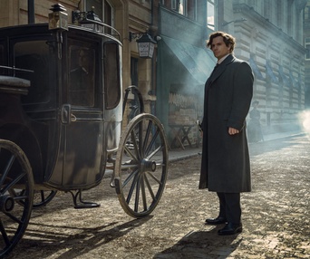 Une scène du film Enola Holmes 2