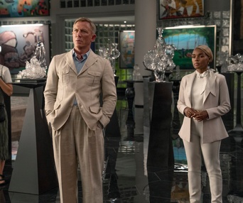 Une scène du film Glass Onion: A Knives Out Mystery
