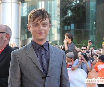 Sur le tapis rouge du film Kill Your Darlings