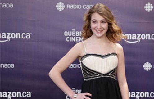 Sophie Nélisse sur le tapis rouge de la Soirée des Jutra 2014