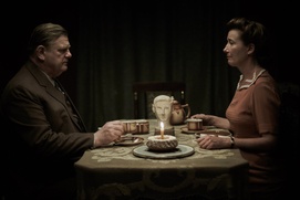 Une scène du film Alone in Berlin