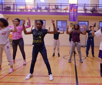 Une scène du film Step