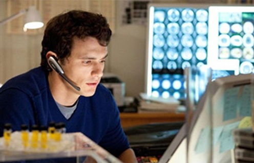 Jmaes Franco dans le film Rise of the Apes