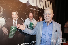 Sur le tapis rouge du film Votez Bougon