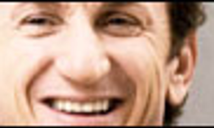 Affiche officielle du long métrage Milk